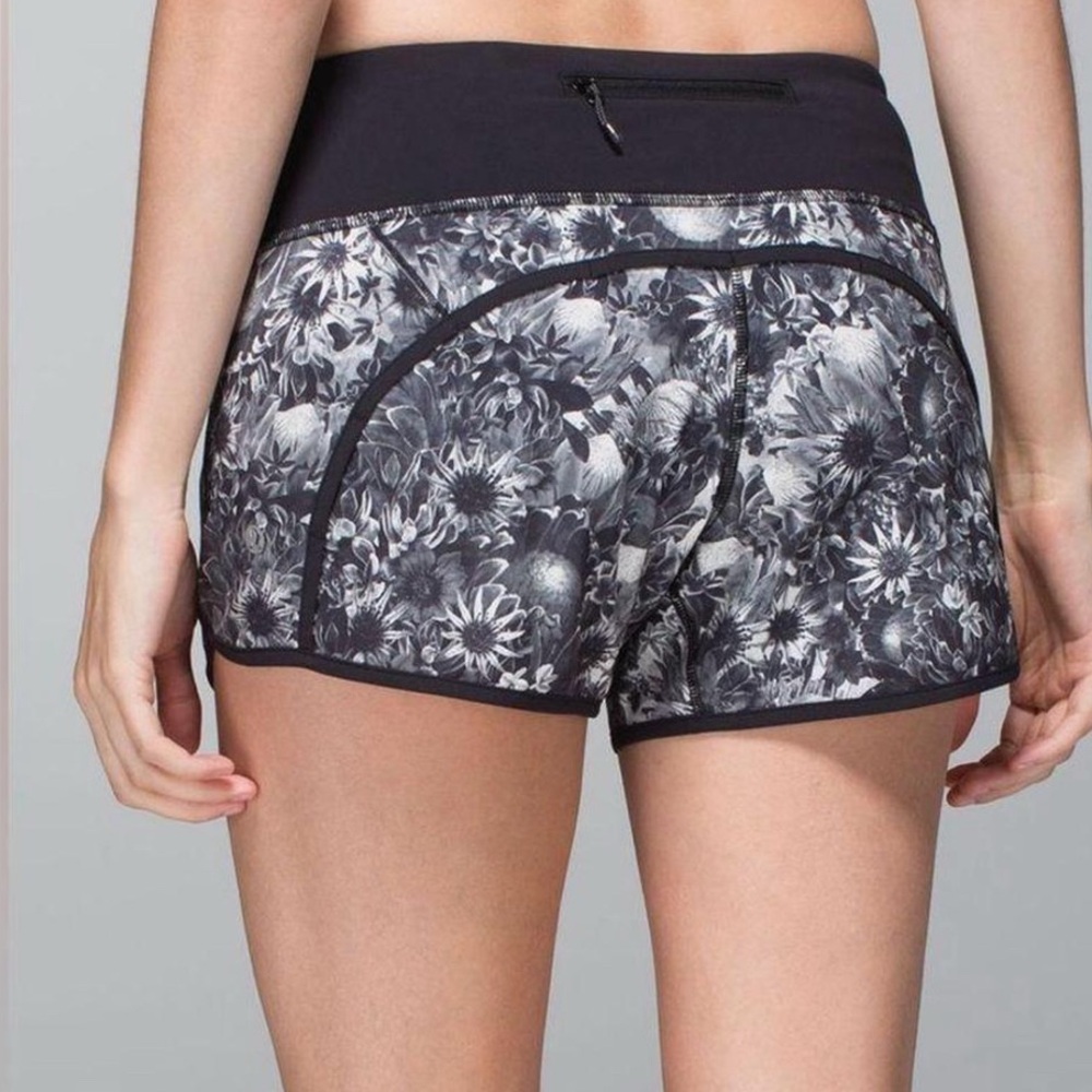Lululemon black floral print speed up shorts
